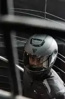 Casco Moto Integral Vertigo V50 Lighter Alerón Sólido